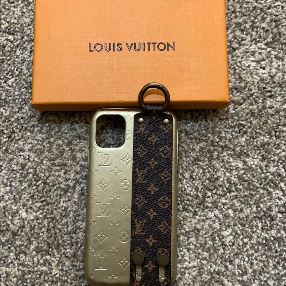 LOUIS VUITTON APPLE IPHONE XR CASE